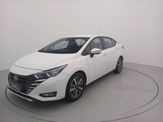 NISSAN VERSA 1.6 16V FLEX ADVANCE XTRONIC NISSAN VERSA 1.6 16V FLEX ADVANCE XTRONIC